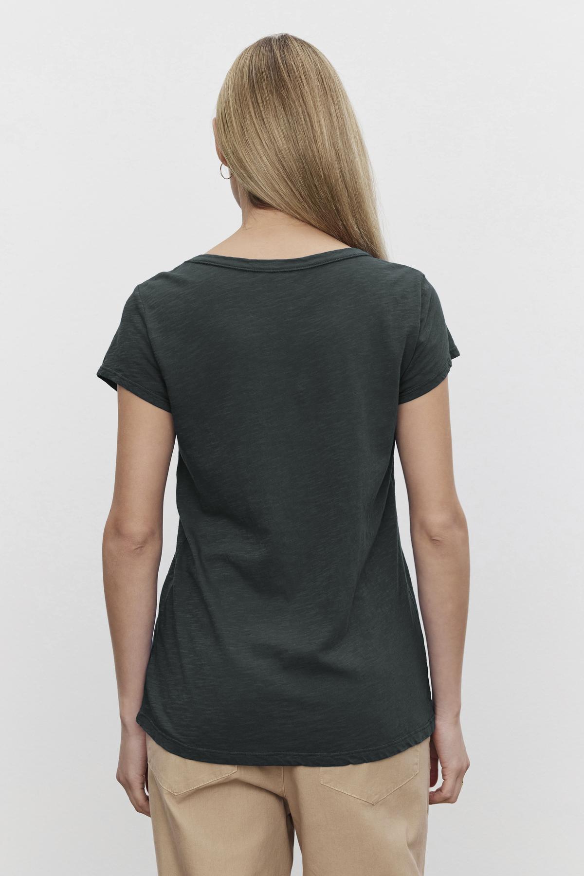 KIRA TEE