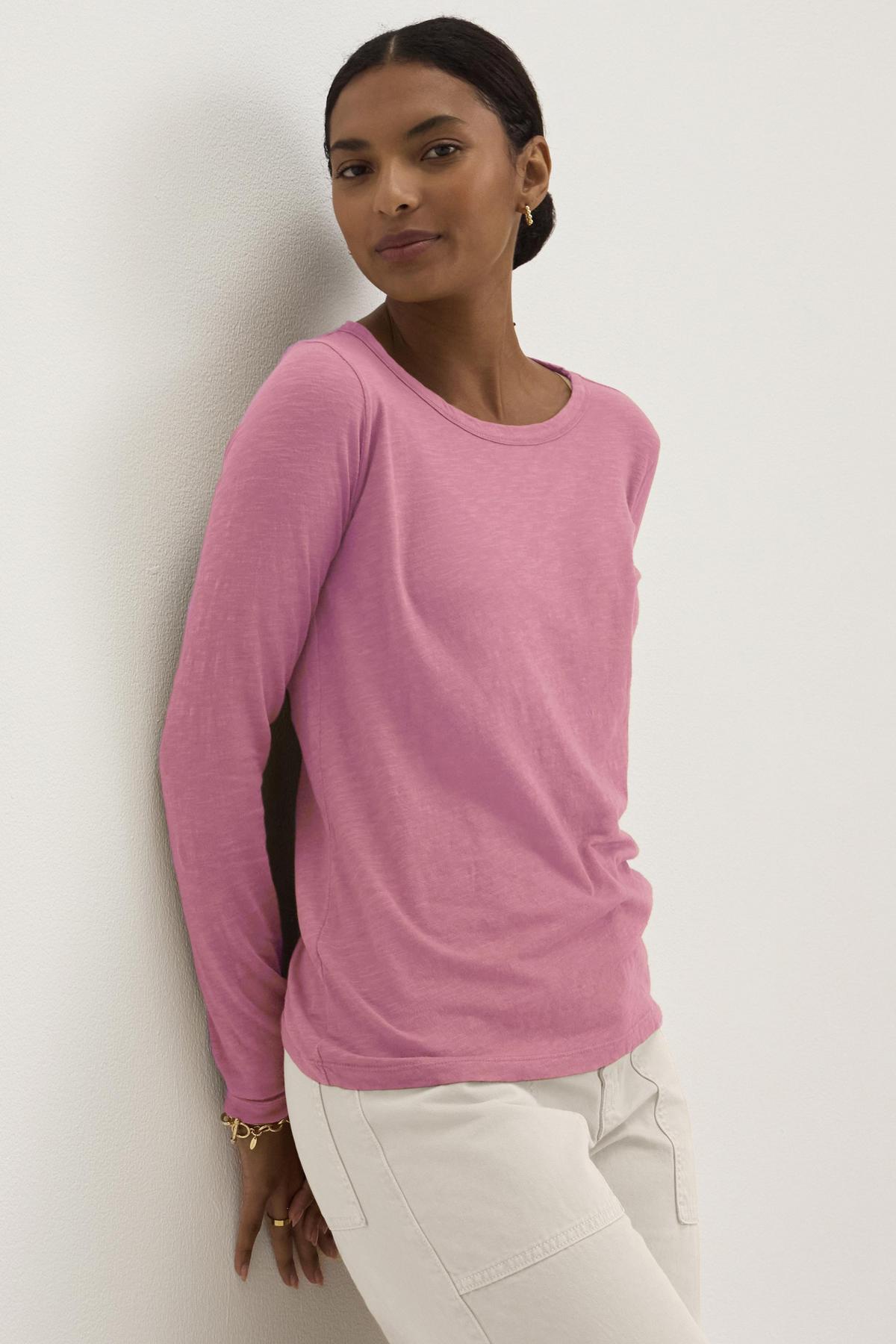LIZZIE TEE