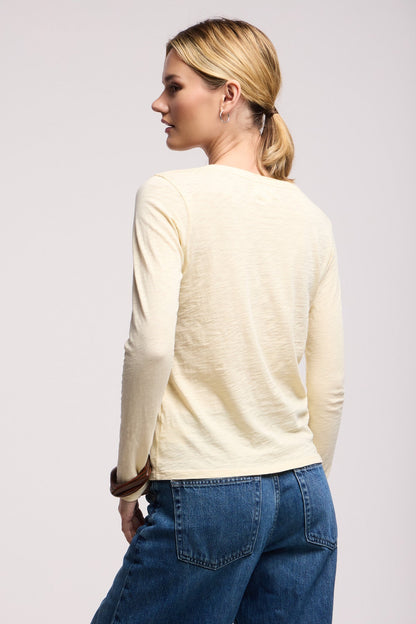 LIZZIE TEE