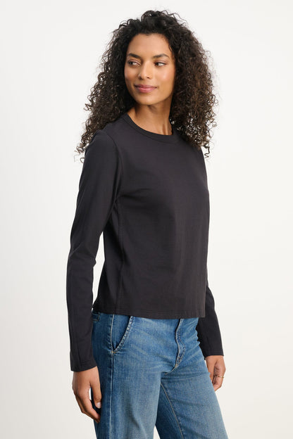 SUSANNA TEE
