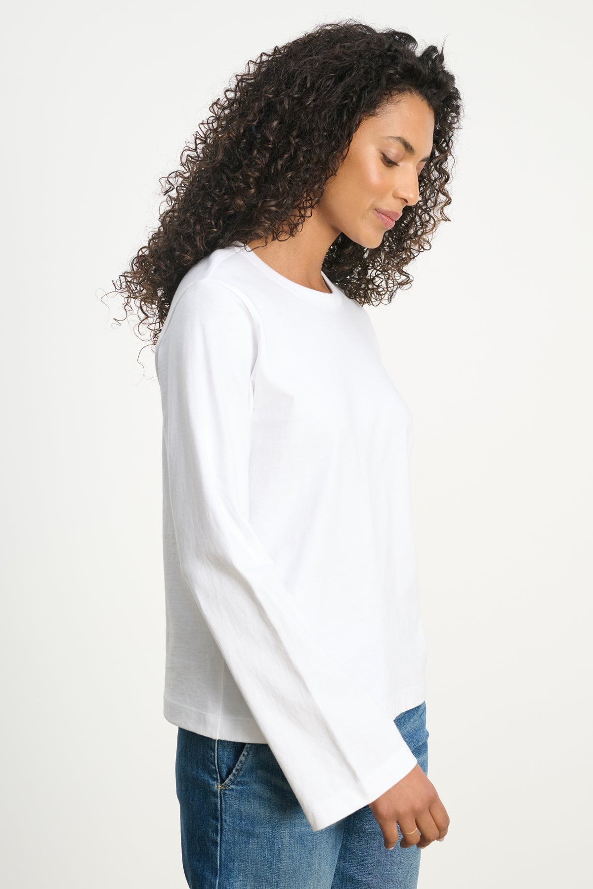 VEE TEE