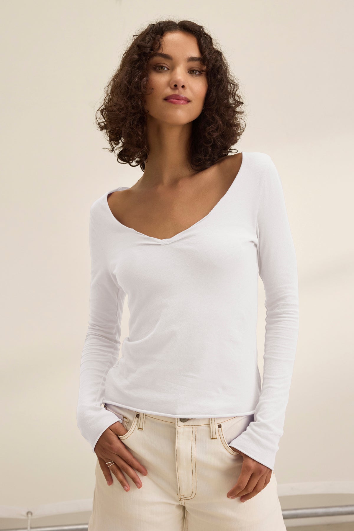 NOURA TEE