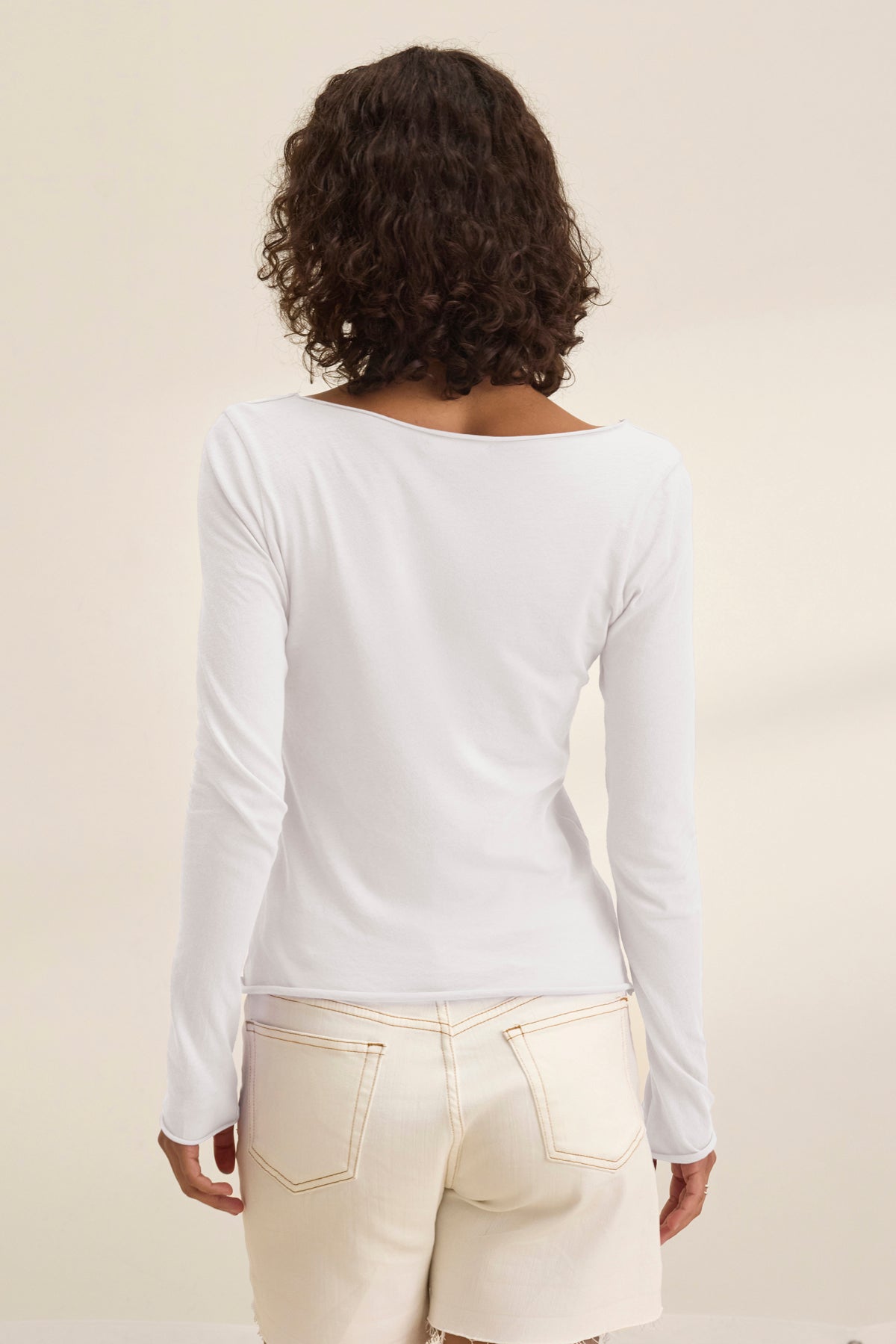 NOURA TEE