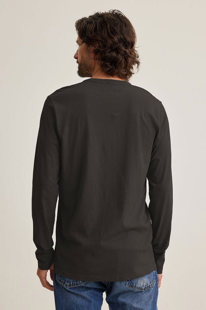 ALVARO HENLEY