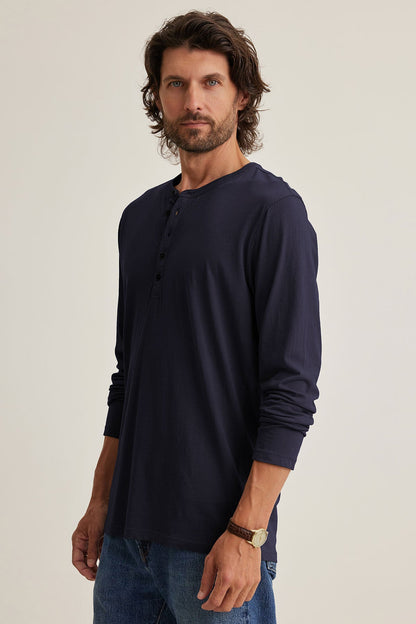 ALVARO HENLEY