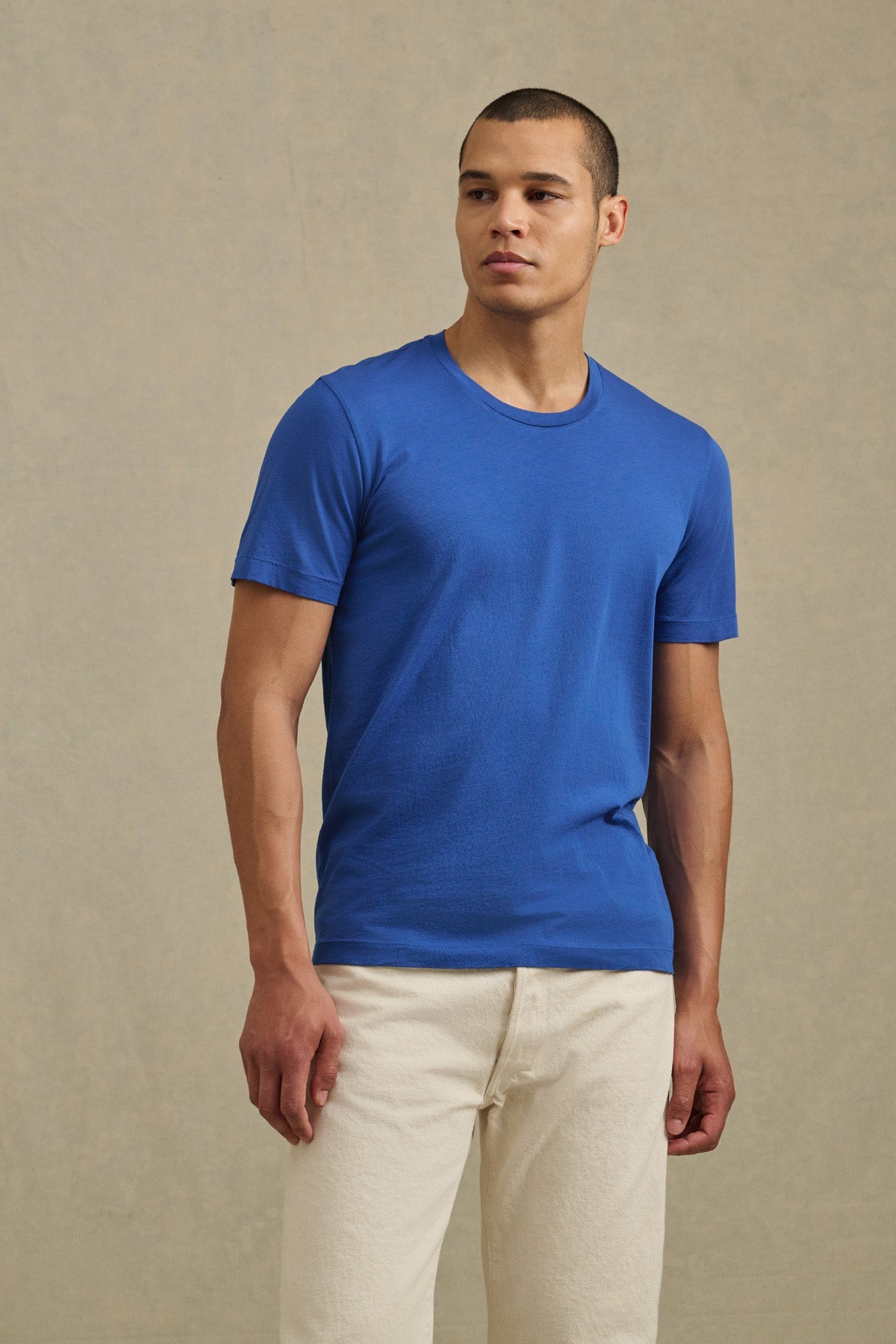 HOWARD TEE