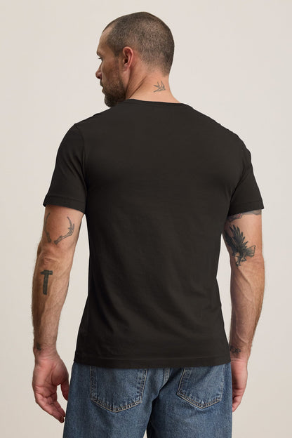 HOWARD TEE