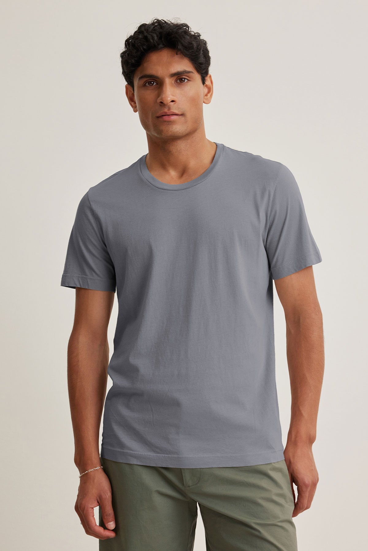 HOWARD TEE