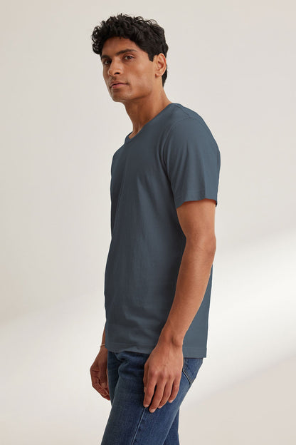 HOWARD TEE