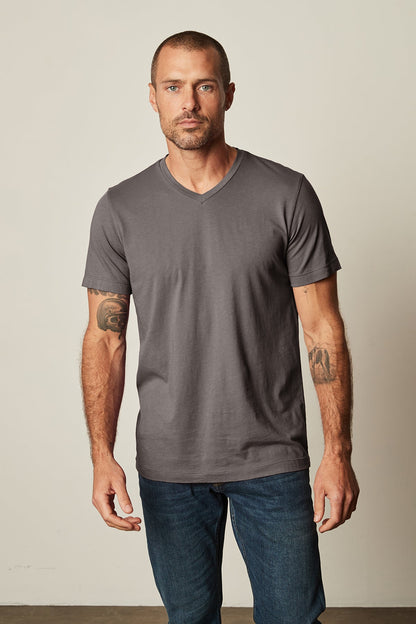 SAMSEN WHISPER CLASSIC V-NECK TEE