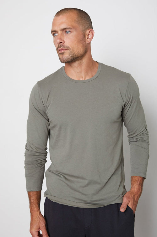 SKEETER WHISPER CLASSIC CREW NECK TEE
