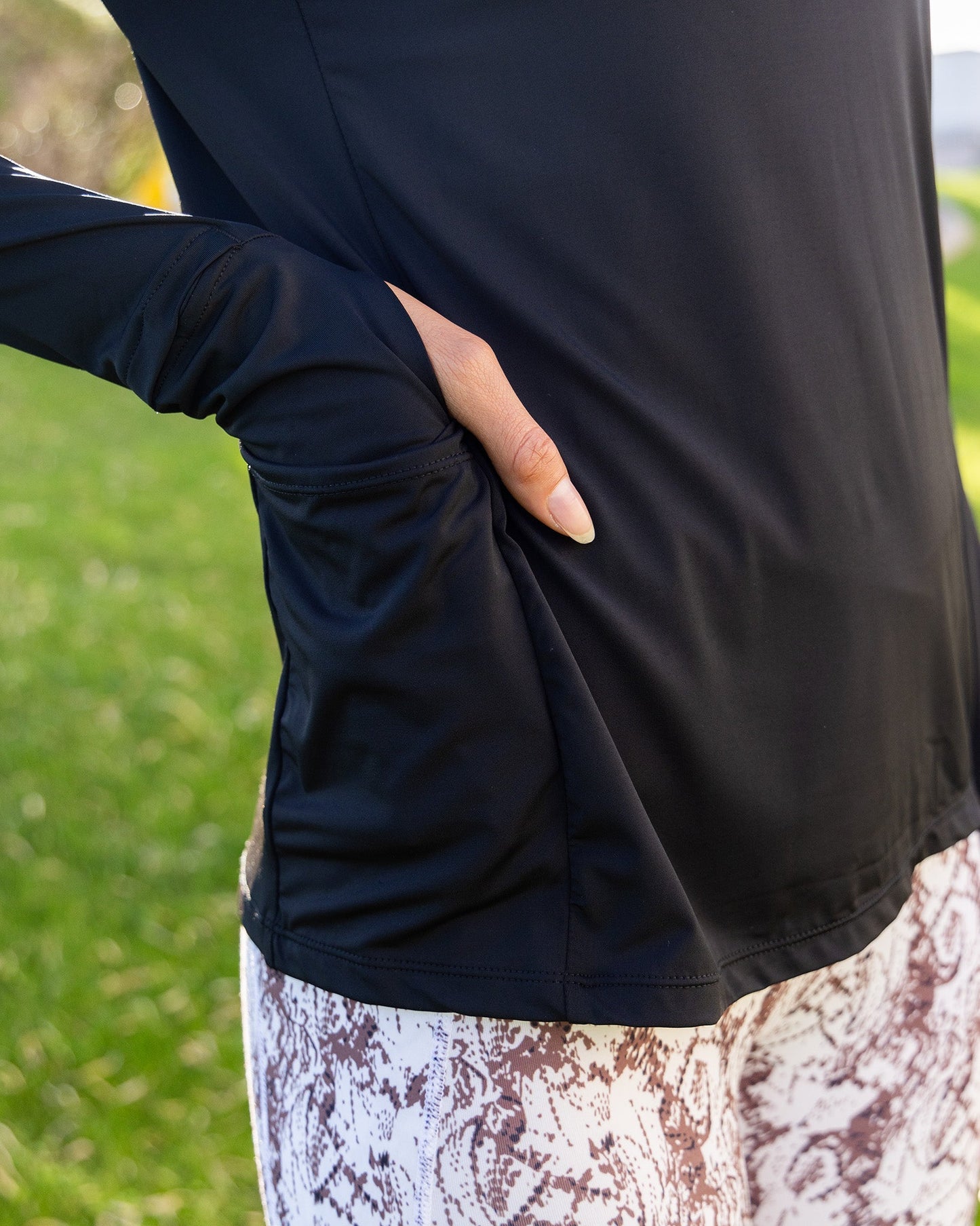 Women's Pace Quarter Zip - Black